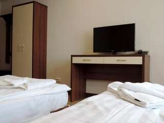 Отель Azure Sport Resort Булан-Соготту Просторный двухместный номер с 2 отдельными кроватями-4